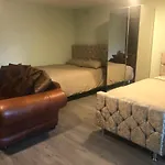 Treetops Flat4 Hall Green B28
